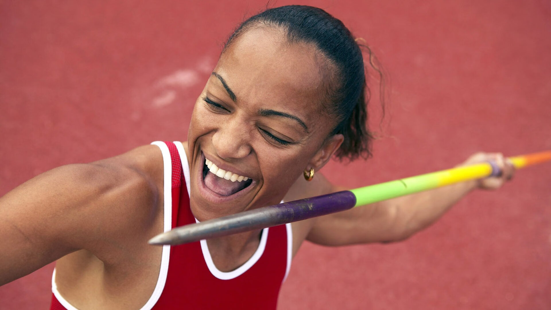 开拓者掀翻森林狼，浓眉在F1年度争冠接管比赛，跨界竞技的王者启示